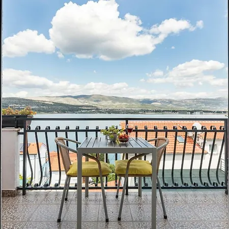 Rogulj * トロギール