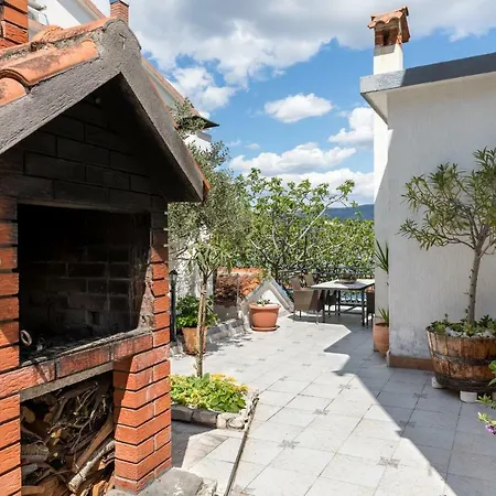 Apartamento Rogulj *