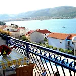 Διαμέρισμα Rogulj *